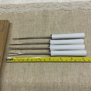 Pampered Chef Four accessory forks Simple Additions